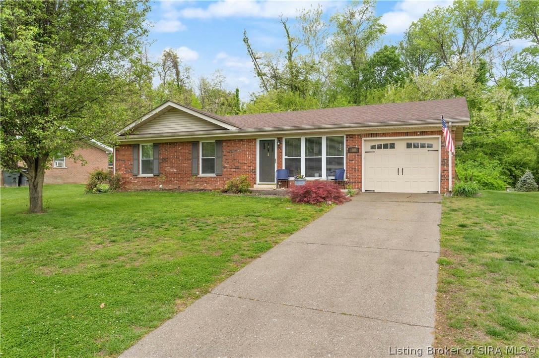 1608 IDLEWOOD DR, CLARKSVILLE, IN 47129, photo 1 of 30